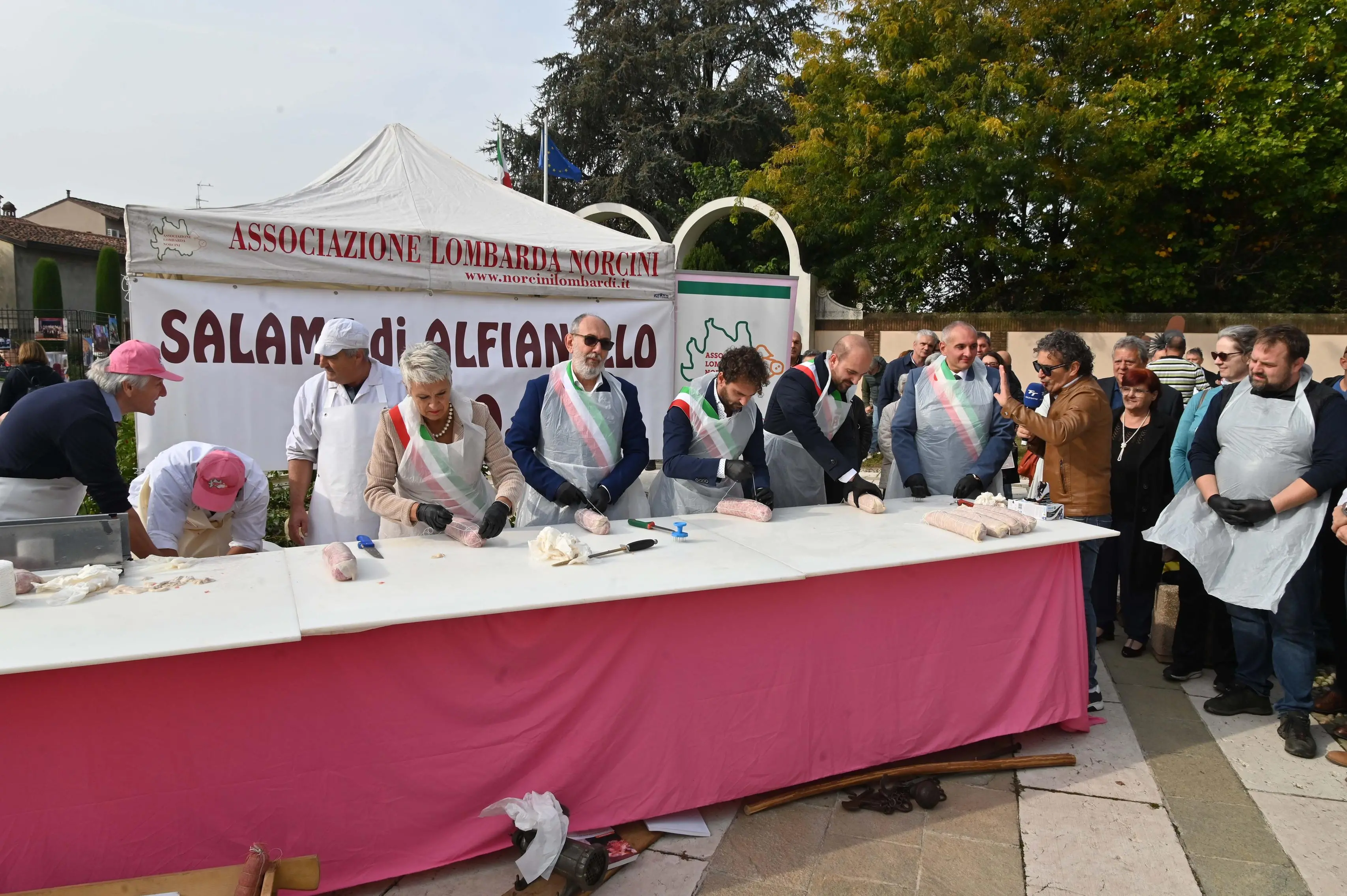 ALFIANELLO IN PIAZZA CON NOI  REDAZIONE PROVINCIA 19-10-2025  GABRIELE STRADA NEW EDEN GROUP 