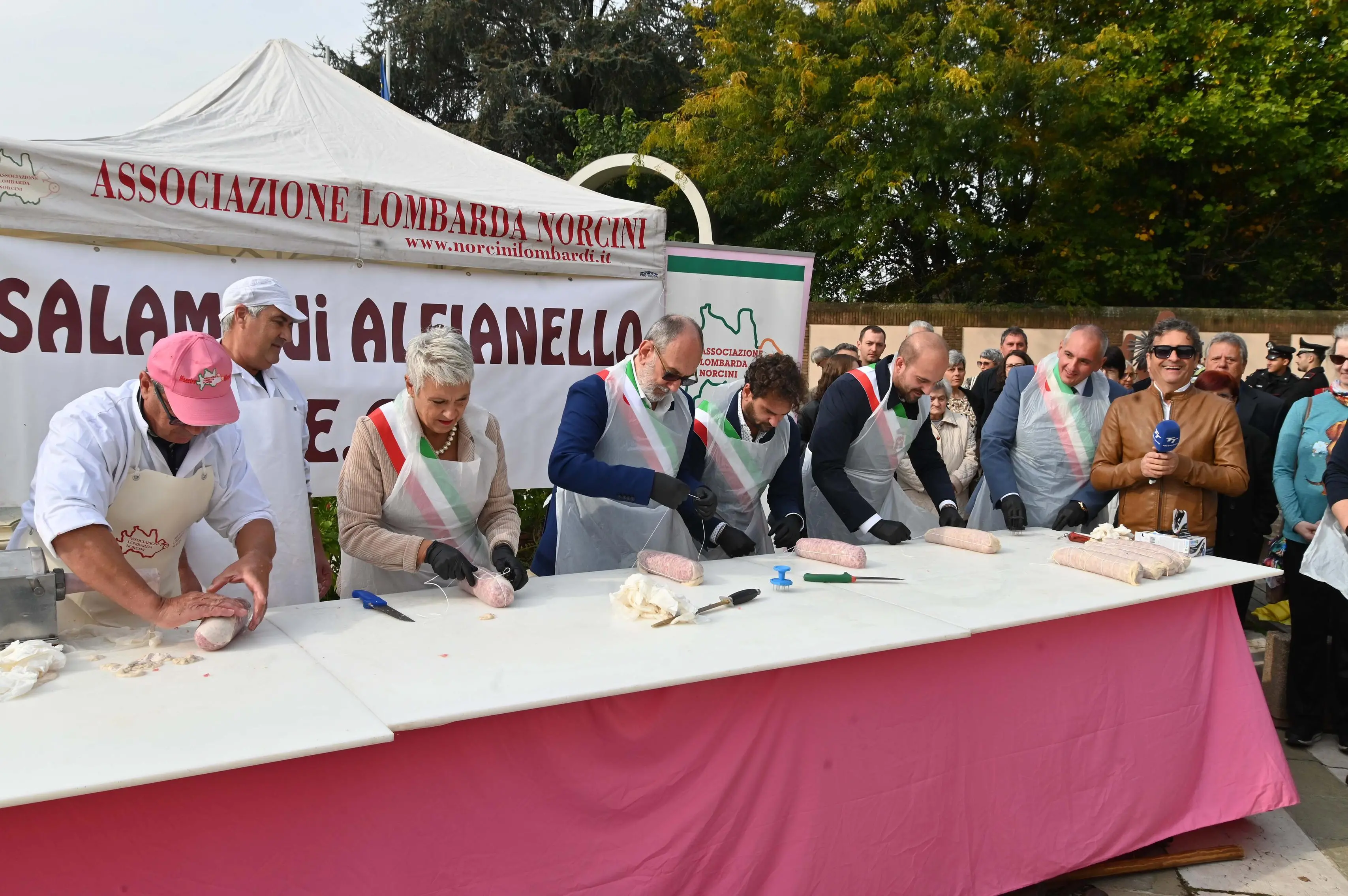 ALFIANELLO IN PIAZZA CON NOI  REDAZIONE PROVINCIA 19-10-2025  GABRIELE STRADA NEW EDEN GROUP 