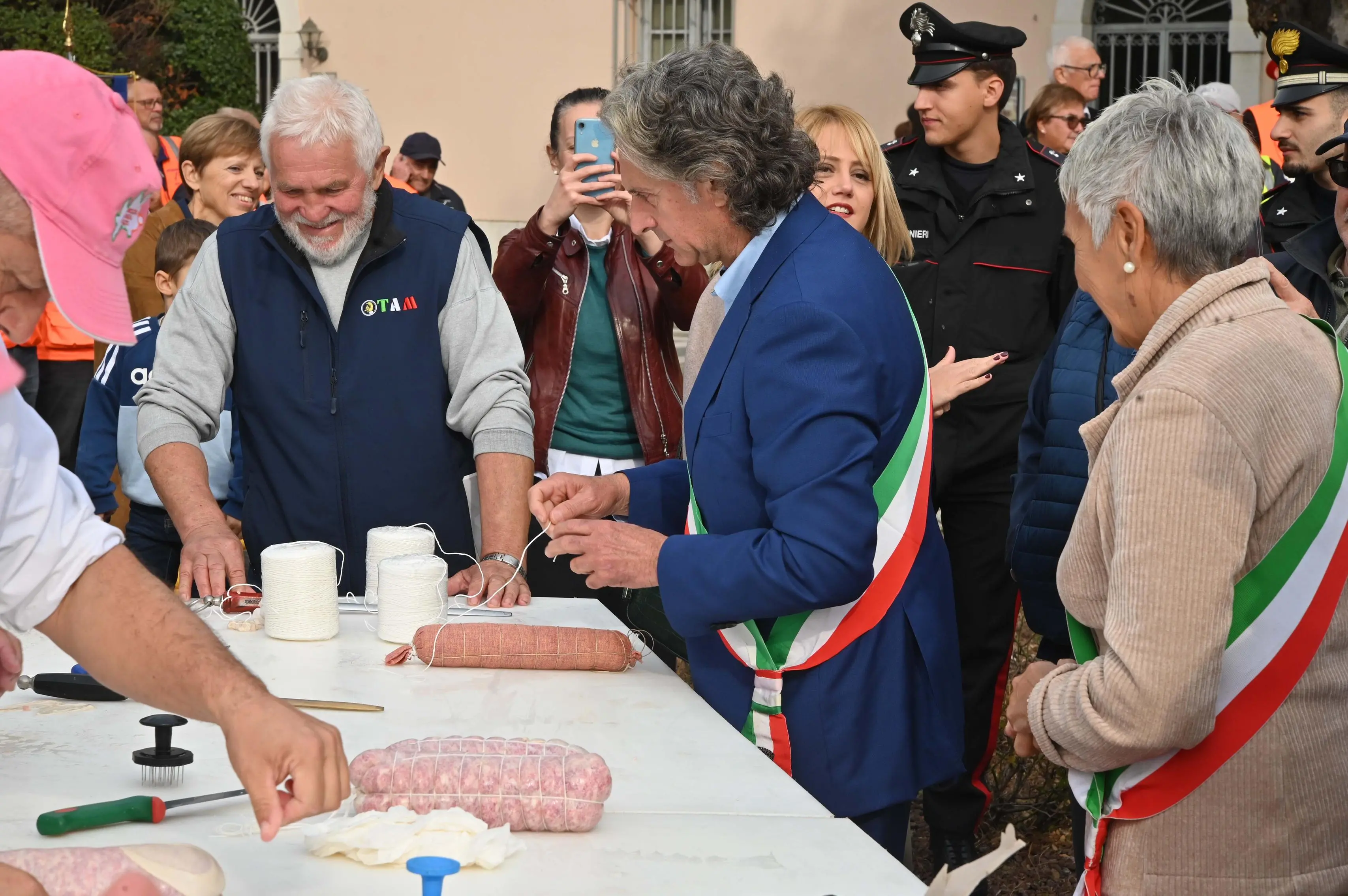ALFIANELLO IN PIAZZA CON NOI  REDAZIONE PROVINCIA 19-10-2025  GABRIELE STRADA NEW EDEN GROUP 