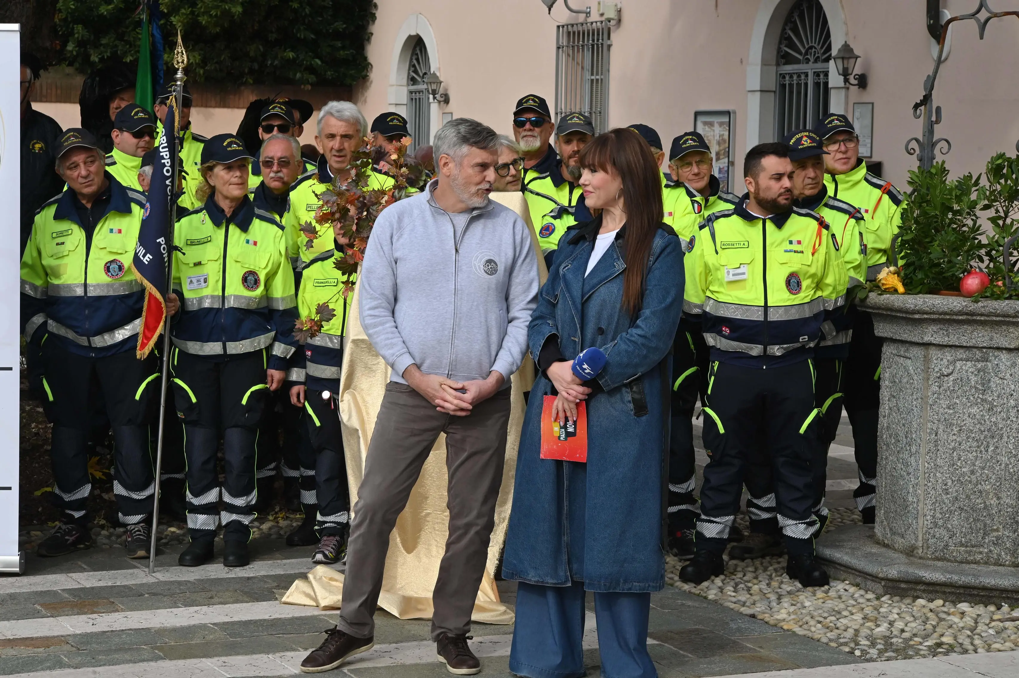 ALFIANELLO IN PIAZZA CON NOI  REDAZIONE PROVINCIA 19-10-2025  GABRIELE STRADA NEW EDEN GROUP 