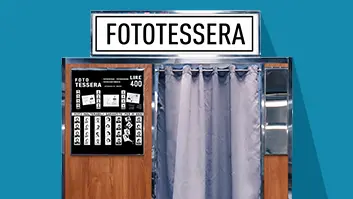 Una storica macchinetta per le fototessere realizzata da Dedem