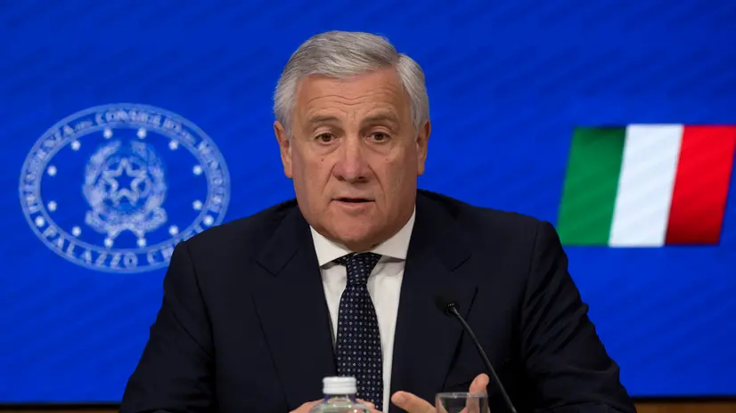 Il ministro degli affari esteri Antonio Tajani, durante la conferenza stampa a palazzo Chigi dopo il cdm. Roma, 17 ottobre 2025. ANSA/MASSIMO PERCOSSI