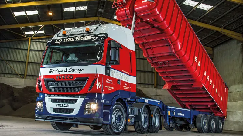 Uno Stralis Iveco - Foto courtesy Fondazione Negri