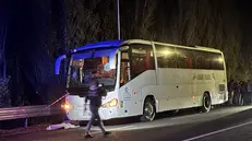 Assalto pullman tifosi Pistoia Basket