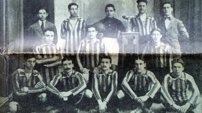 La prima maglia del Brescia - Foto courtesy Ufficio stampa Union Brescia