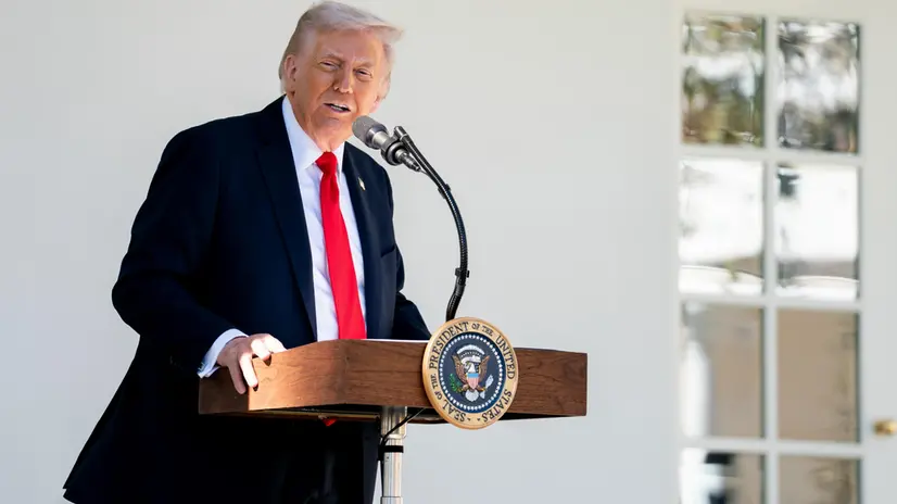 epa12470527 US President Donald J. Trump speaks during a lunch with Republican Senators in the Rose Garden of the White House in Washington, DC, USA, 21 October 2025. Influential conservative groups are pushing Republicans to demand steep concessions from Democrats in exchange for extending health care subsidies, a move that risks prolonging a US government shutdown now in its 21st day. EPA/ALLISON ROBBERT / POOL