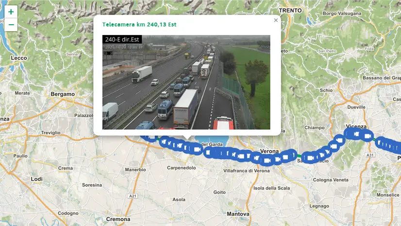 Traffico bloccato in A4 - Foto © www.inviaggio.autobspd.it