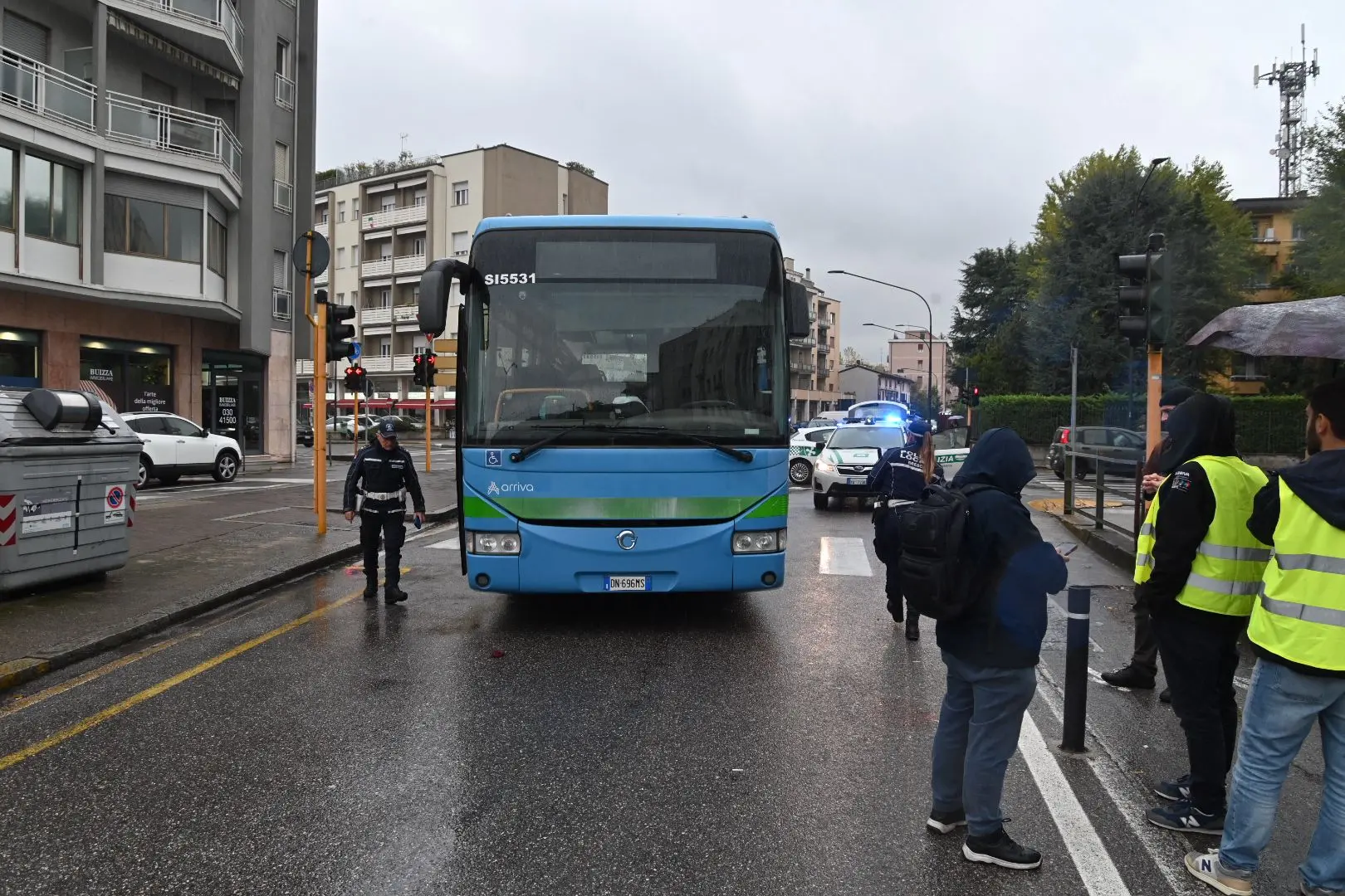 Donna investita all'incrocio tra via Zadei e via Cipani