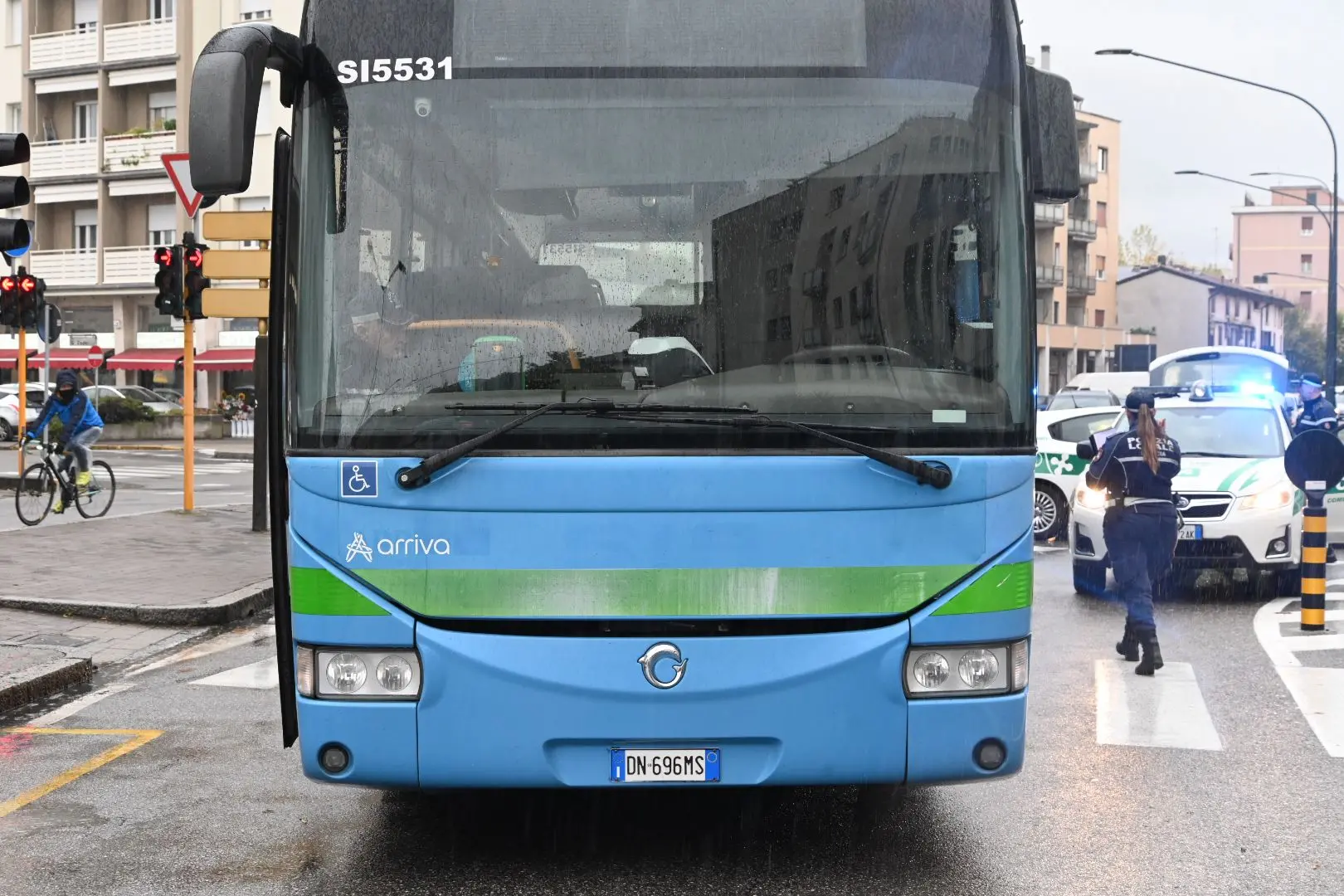 Donna investita all'incrocio tra via Zadei e via Cipani