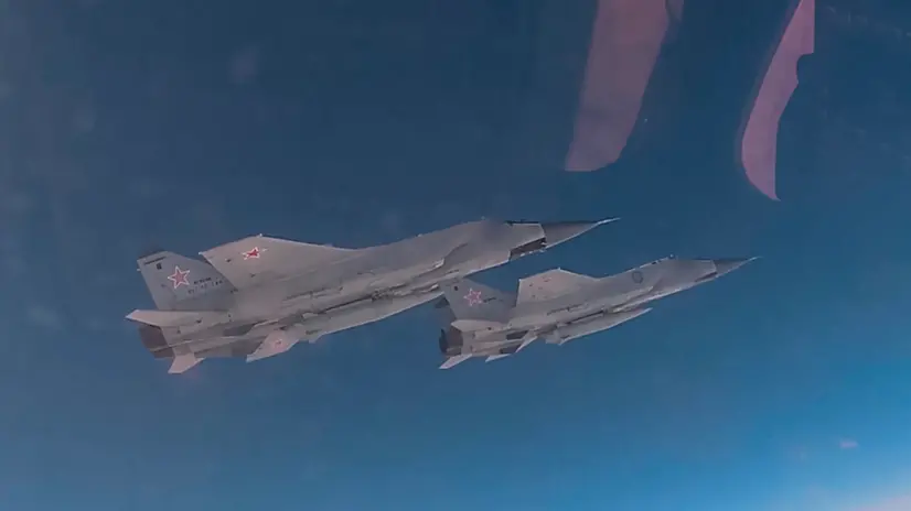 epa12374723 A handout still image taken from handout video provided on 13 September 2025, by the Russian Defence ministry press-service shows Russian MiG-31 fighter jets equipped with hypersonic ballistic missiles ‘Kinzhal’ taking part in the Zapad-2025 (West-2025) joint military drills of the Russian and Belarus armed forces at an undisclosed location in Russia. EPA/RUSSIAN DEFENCE MINISTRY PRESS SERVICE / HANDOUT HANDOUT EDITORIAL USE ONLY/NO SALES