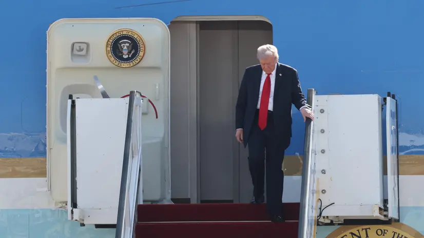 epa12449887 US President Donald J Trump disembarks from Air Force One at Ben Gurion airport in Tel Aviv, Israel 13 October 2025. According to a parliament spokesperson for the Israeli Knesset, President Trump will deliver a speech at the Knesset on 13 October 2025 in light of a first phase ceasefire and hostages release deal between Israel and Hamas. US President Trump will then travel to Sharm el Sheikh, Egypt for a Peace Summit co-chaired with Egyptian President Abdel Fattah al Sisi and participation by around 20 world leaders with a goal to end the war in the Gaza Strip and enhance efforts to bring peace and stability to the Middle East. EPA/ABIR SULTAN
