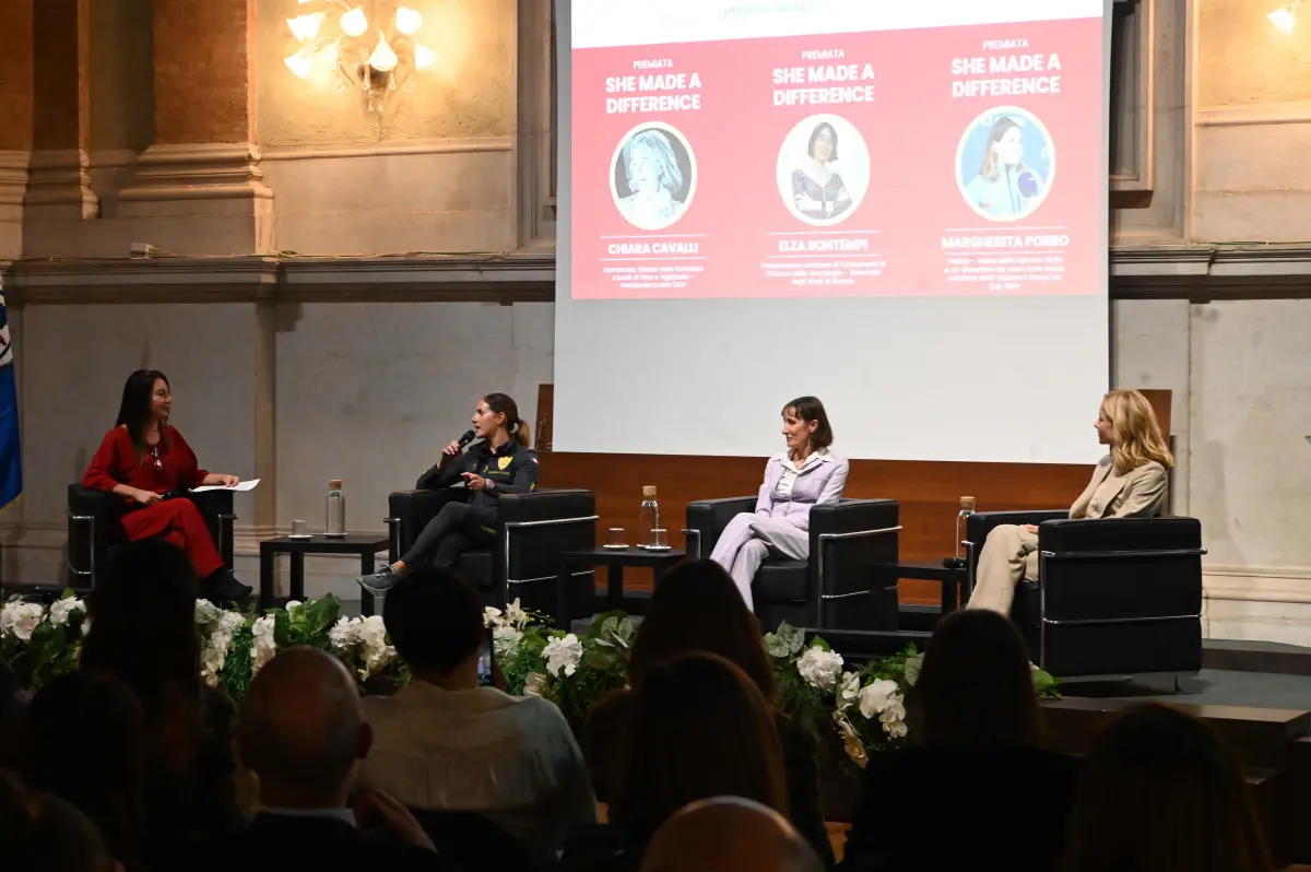 «She made a difference», la premiazione in Loggia