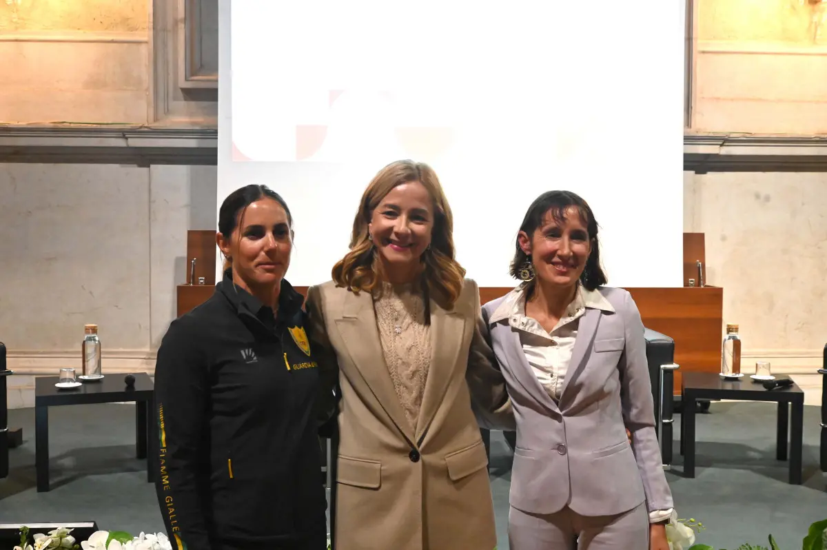 «She made a difference», la premiazione in Loggia