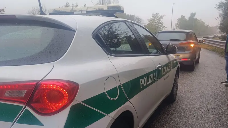 Il salvataggio dell'uomo spaesato in tangenziale a Sabbio Chiese