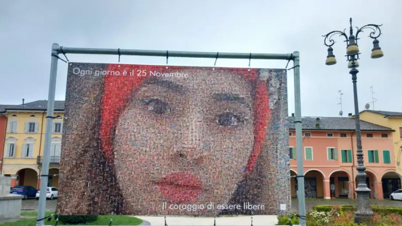 In piazza Unità d'Italia a Novellara realizzata dal gruppo Fuorifuoco