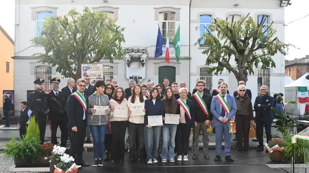 «In Piazza con Noi» a Dello per la Sagra del Chiodino
