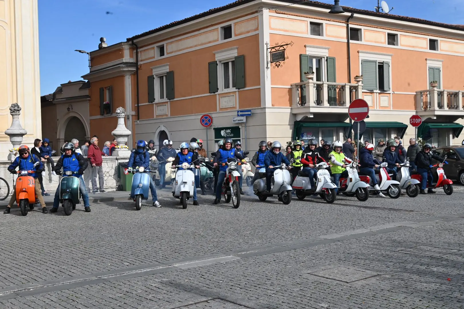 «In Piazza con Noi» a Dello per la Sagra del Chiodino