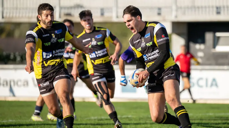 Rugby, gli scatti di Carpenedolo-Cus Torino