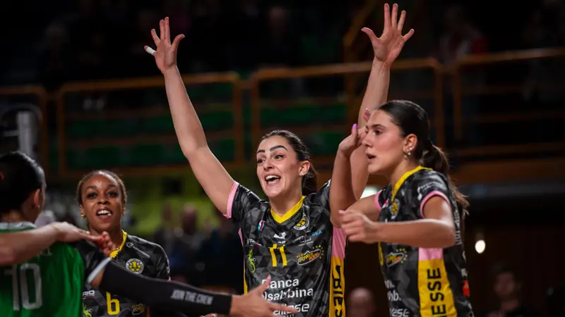 Volley, gli scatti di Valsabbina-Altamura