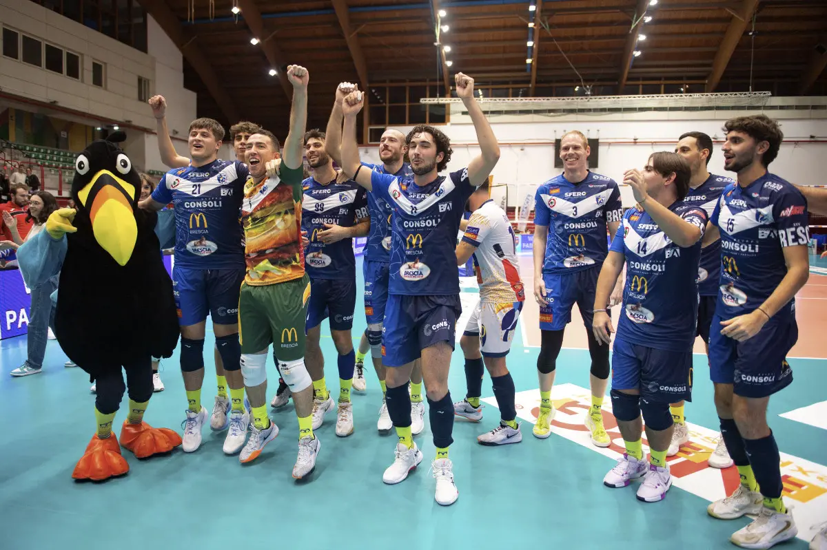 Volley A2, gli scatti di Consoli-Fano