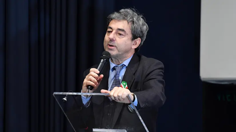 Il Presidente dell’ANM Cesare Parodi in assemblea presso il Cinema Adriano dopo il Flash Mob dell’Associazione Nazionale Magistrati davanti al Palazzo della Cassazione contro la riforma della Giustizia Roma, 27 febbraio 2025 ANSA/FABIO CIMAGLIA