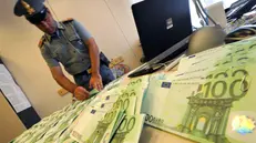 La Guardia di Finanza al lavoro, foto d'archivio