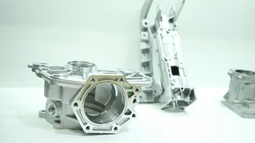 Componenti in alluminio