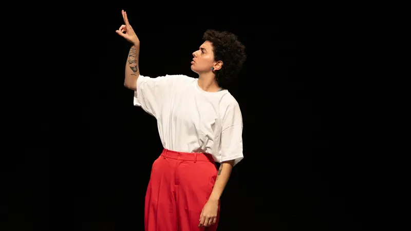 Il performer Diana Anselmo