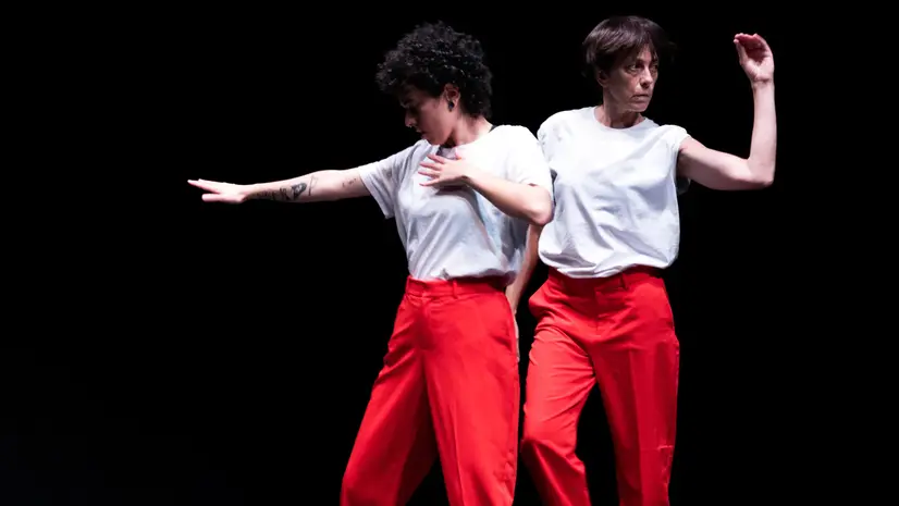 Diana Anselmo e Cristina Kristal Rizzo in Monumentum - Foto Sara Meliti