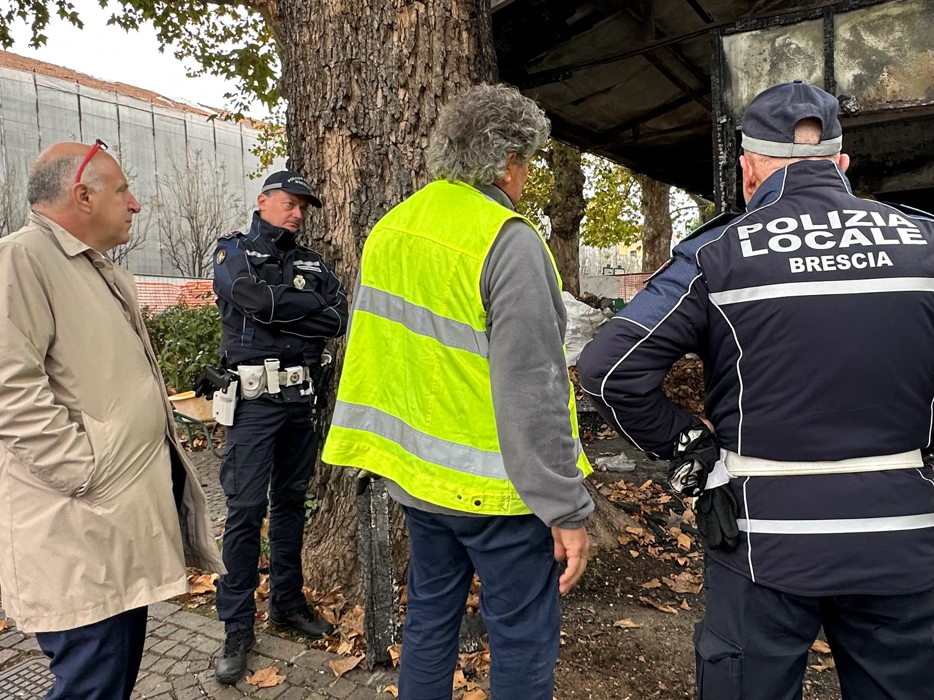 Sono iniziati i lavori di demolizione del chiosco di via Tartaglia