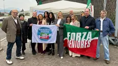 L'assessora Tironi con i membri di «Azzurro Donna» e «Seniores»