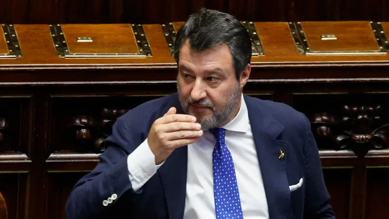 Matteo Salvini alla Camera - Foto Ansa/Fabio Frustaci © www.giornaledibrescia.it