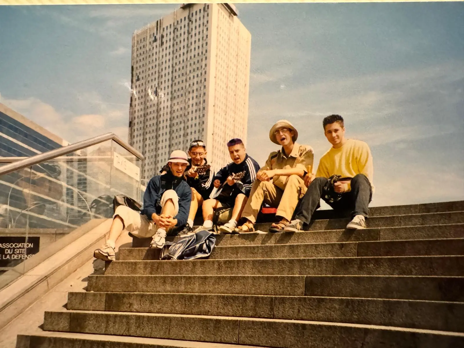 I cinque bresciani durante il loro Interrail del 1999