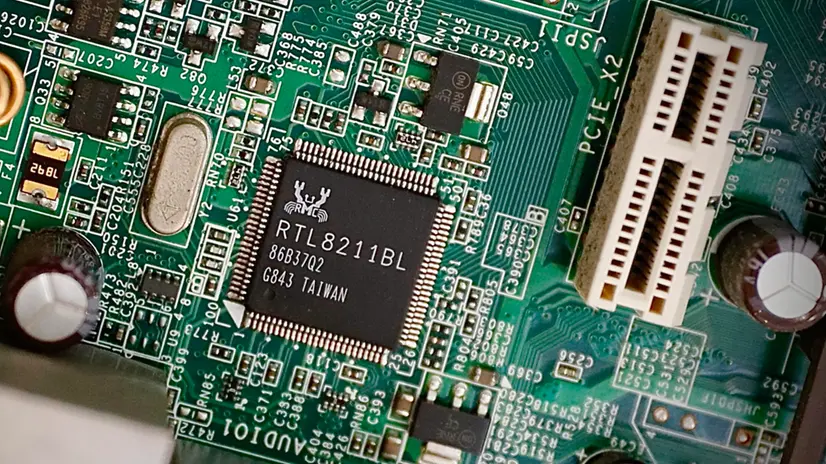 Un microchip prodotto a Taiwan - Foto Ansa © www.giornaledibrescia.it