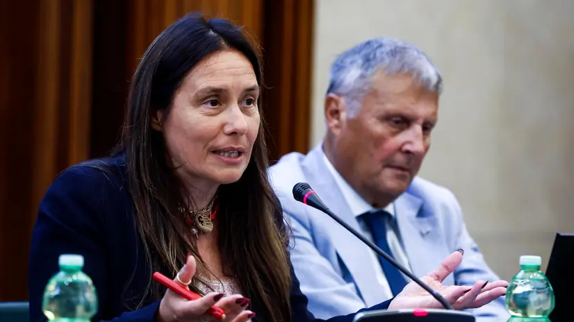 La ministra per le Disabilita' Alessandra Locatelli con il Presidente LNI Donato Marzano durante il convegno di Lega Navale Italiana, “Le sfide del mare nel XXI secolo”, presso la Sala Capitolare del Senato, Roma, 03 luglio 2025. ANSA/ANGELO CARCONI (NPK)