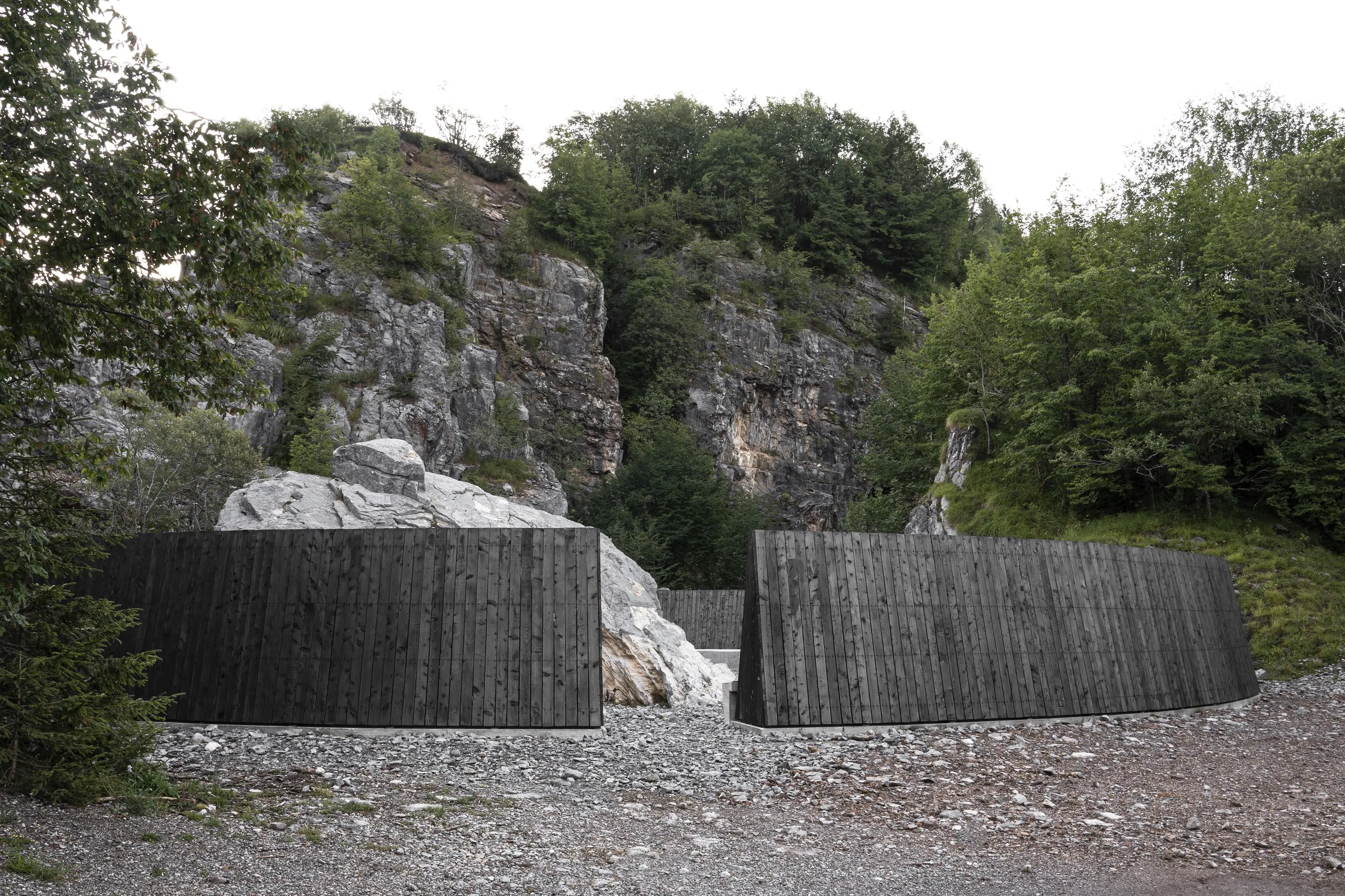 Echo of the mountain, progetto di Associates Architecture