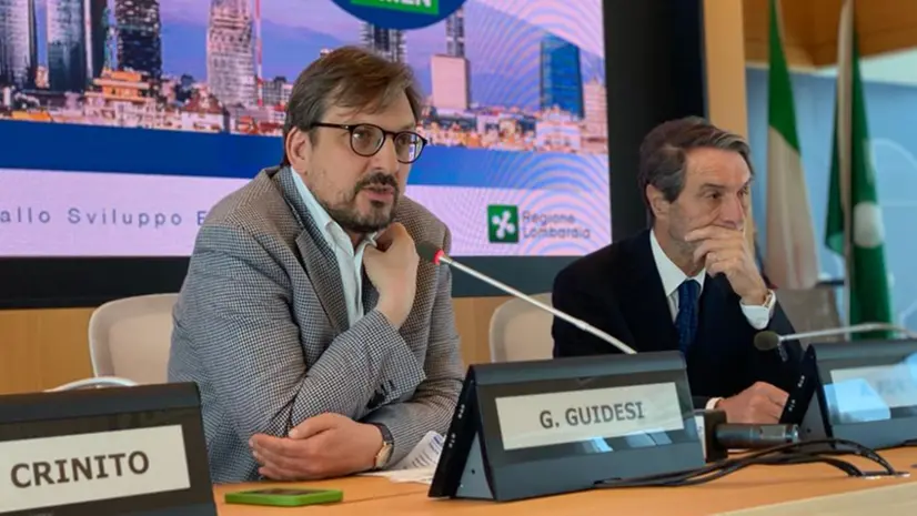 L'assessore Guidesi e il governatore Fontana