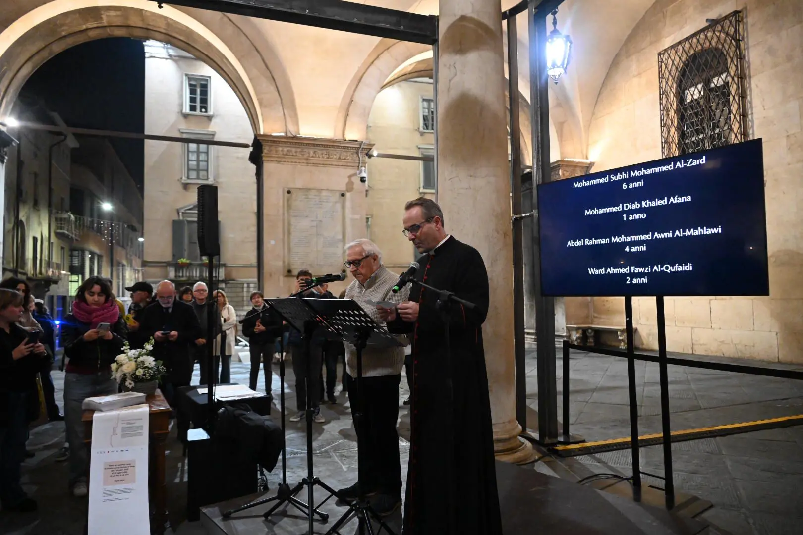 «Voci Silenti» a palazzo Loggia