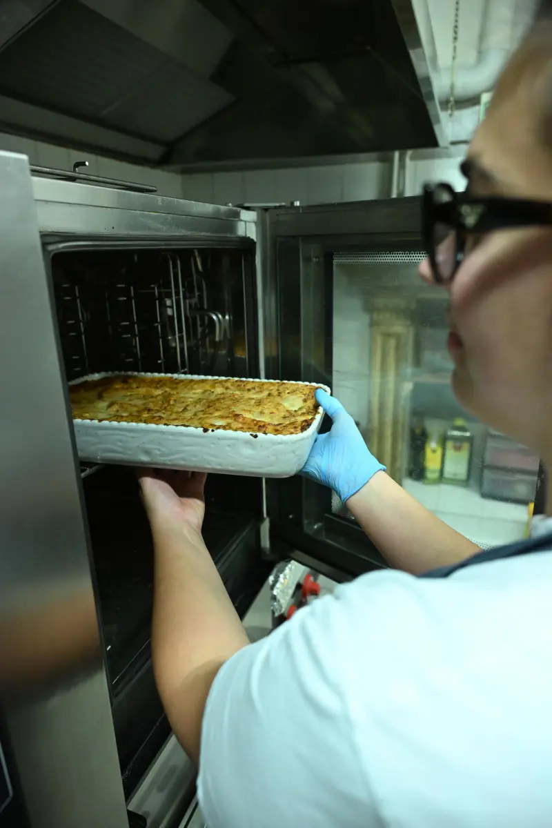 Cambio di proprietà per la Gastronomia di via Cattaneo