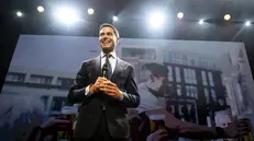 epa12491882 Democrats 66 (D66) party leader Rob Jetten reacts to the first results in the Dutch general election, in Leiden, The Netherlands, 29 October 2025. The Netherlands held an early general election on 29 October, to elect a new House of Representatives. EPA/ROBIN UTRECHT