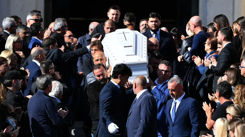 Funerali di Beatrice Bellucci la ragazza morta in un incidente stradale su Via Cristoforo Colombo Roma 31 ottobre 2025 ANSA/FABIO CIMAGLIA