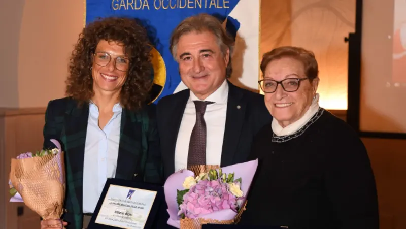 Da sinistra: Vittoria Bussi, Paolo Dosselli, Mary Cressari - © www.giornaledibrescia.it