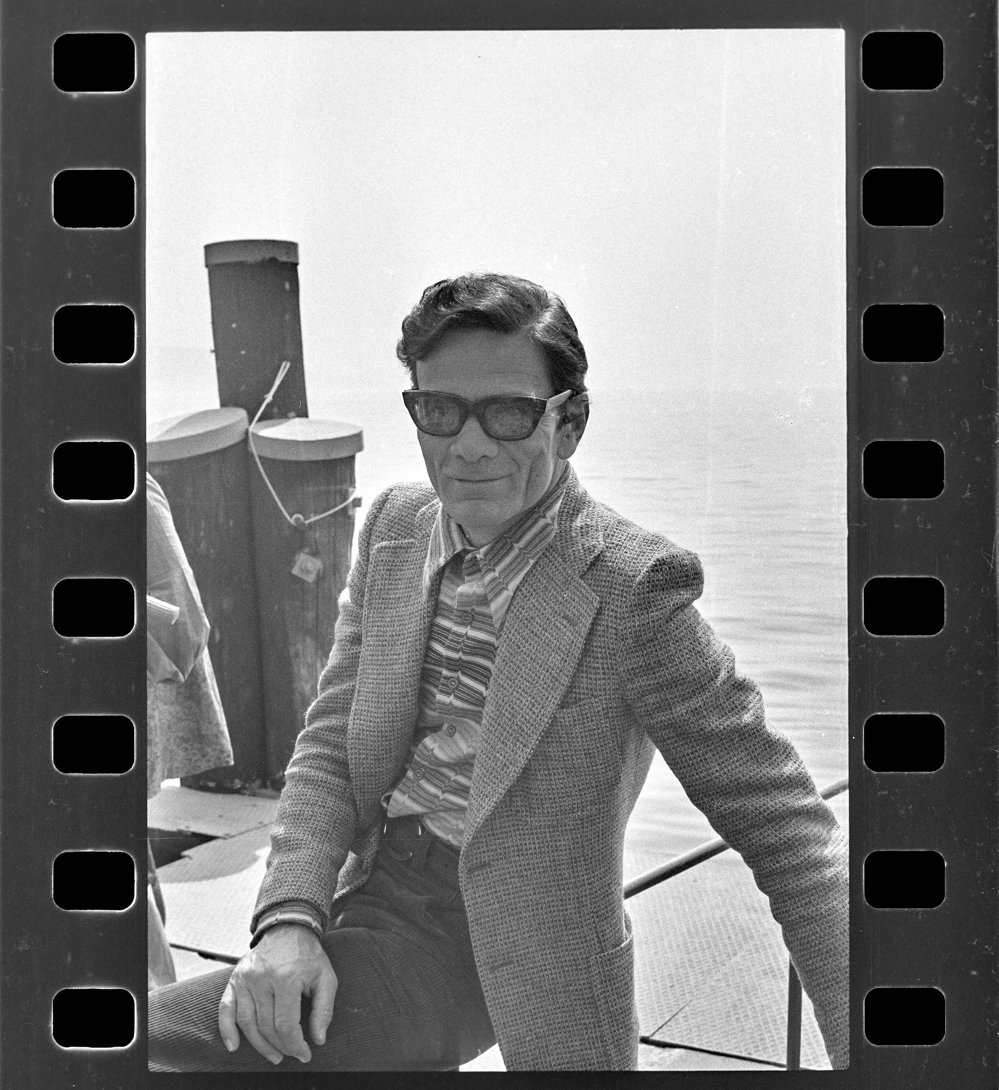 Pierpaolo Pasolini sul lago di Garda il 24 aprile 1975