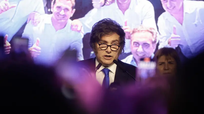 epa12485084 Argentine President Javier Milei celebrates after learning the results of the legislative elections in Buenos Aires, Argentina, 26 October 2025. La Libertad Avanza (LLA), the party of President Milei, won the legislative elections with 39 percent of the vote. In comparison, the Peronist Fuerza Patria party and its allies obtained 29.4 percent of the vote, according to official data. EPA/JUAN IGNACIO RONCORONI