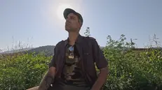 Un frame del video di Disertur