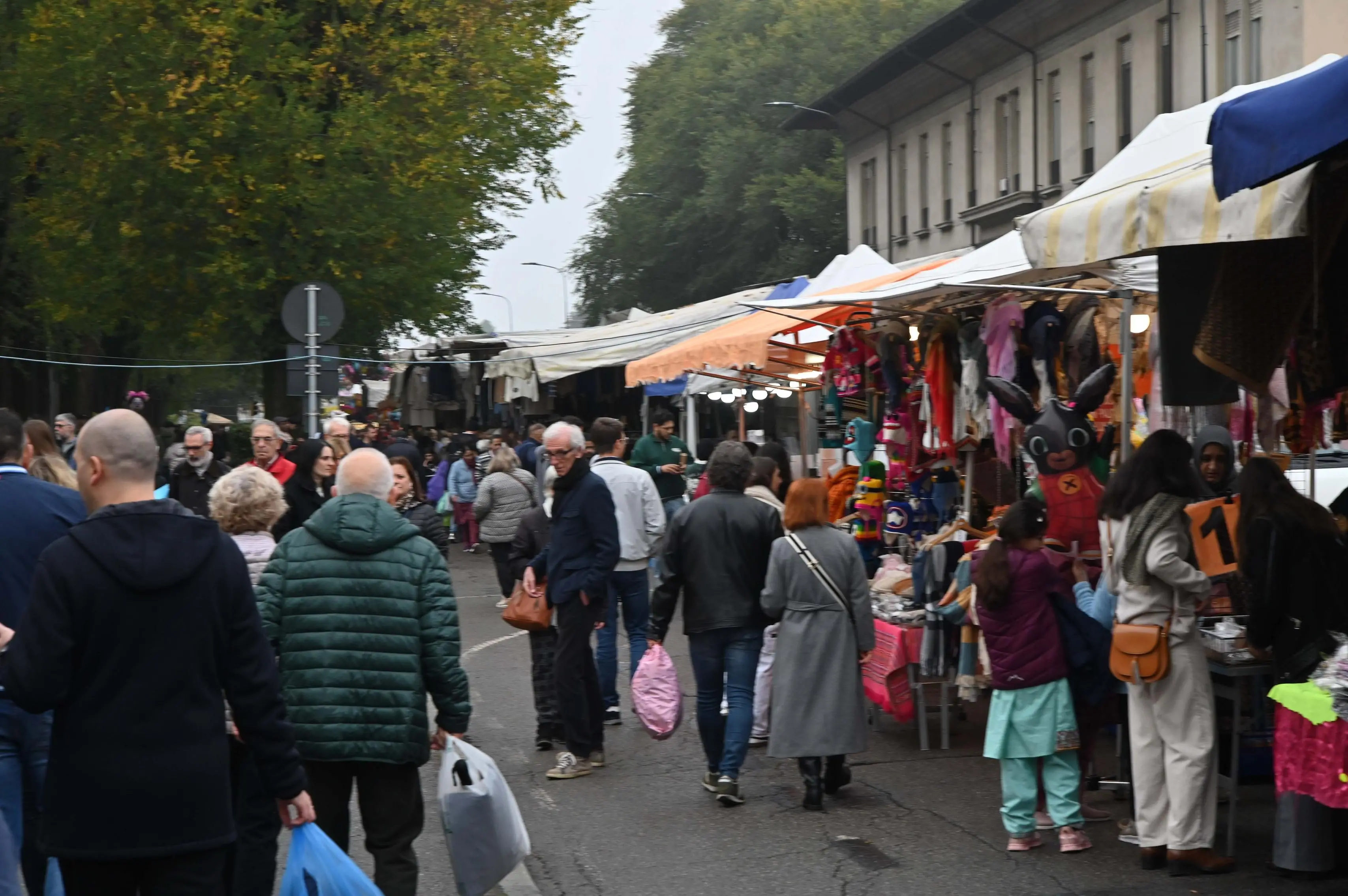 La Fiera di Ognissanti 2025 in via Milano