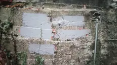 Dopo gli atti vandalici ripristinata la segnaletica sul Pizzocolo - © www.giornaledibrescia.it