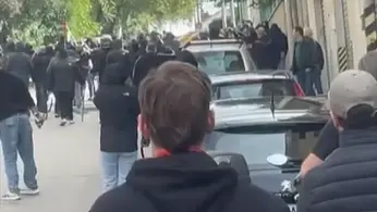 Un frame del video degli scontri - Ilpiccolo.it