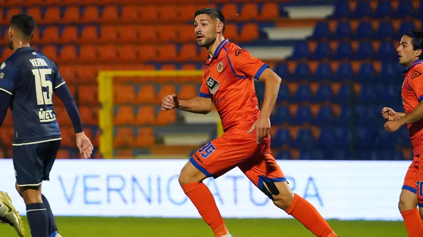 Marco Bertoli è la punta più in forma degli orange - Foto New Reporter Perteghella © www.giornaledibrescia.it