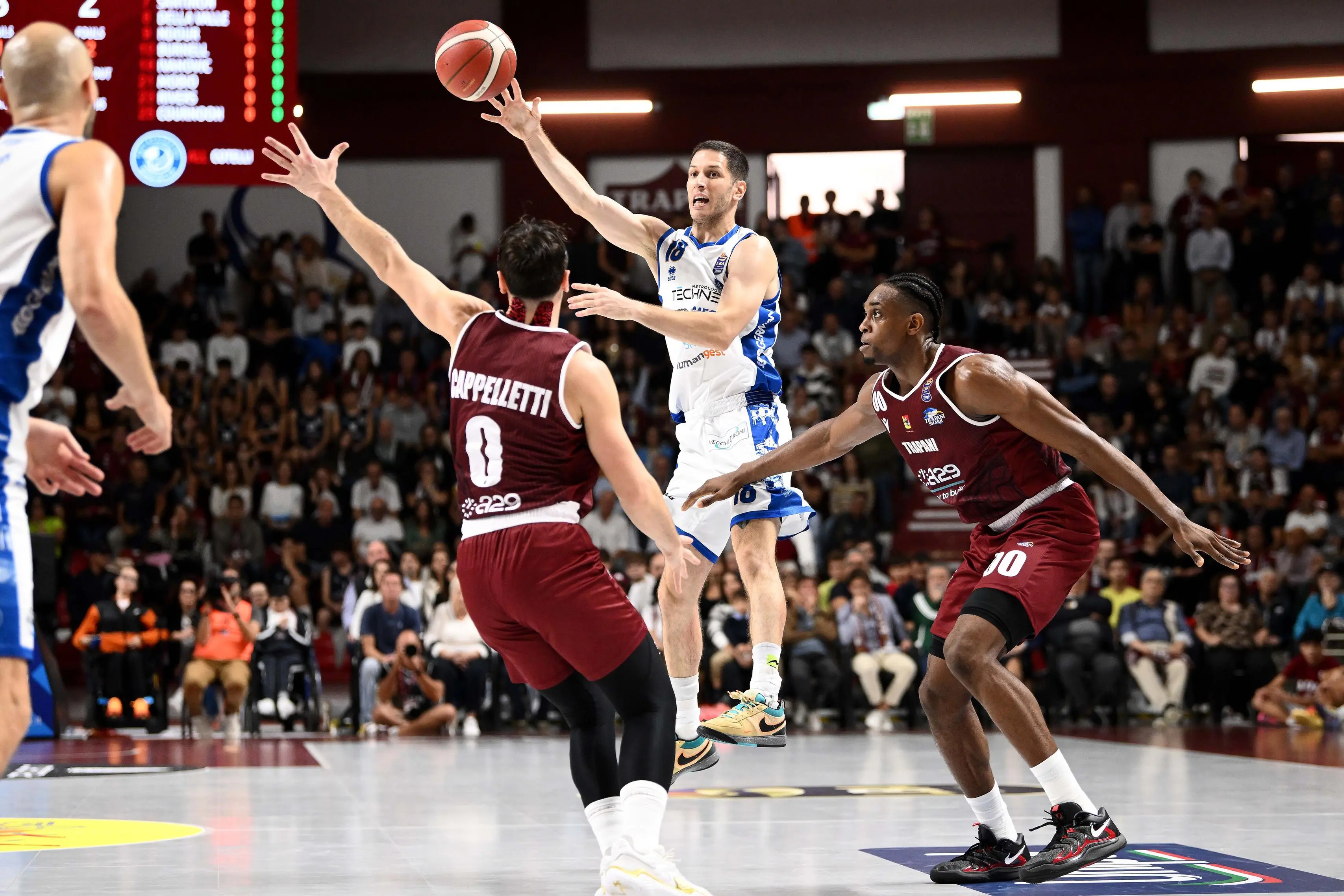 Basket serie A: gli scatti di Trapani-Germani Brescia